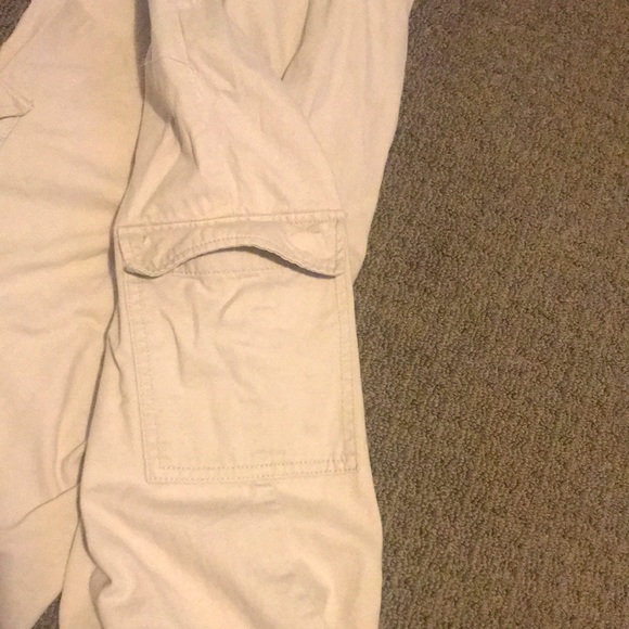 H and m cargo pants - Picture 2 of 2
